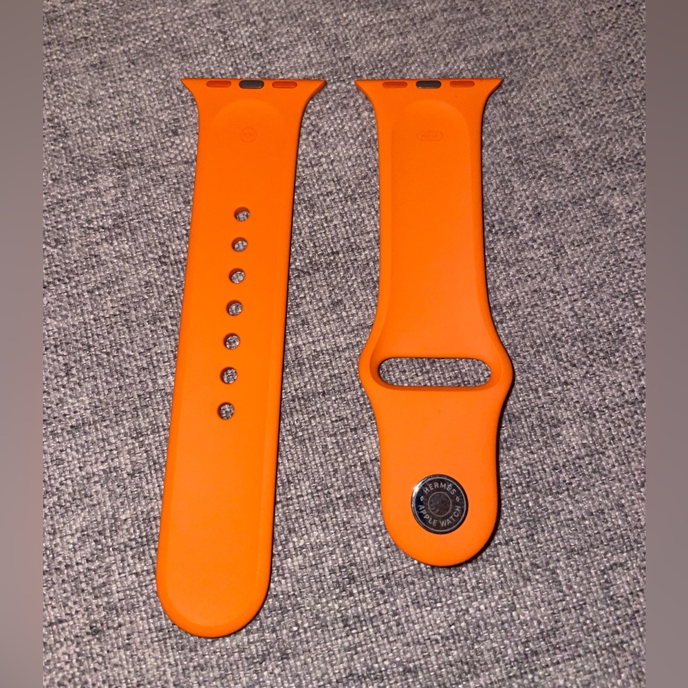 SOLD- NEW Authentic Apple Watch Hermès Orange Silicone Band Workout Band 41mm